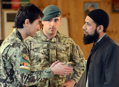 Senior Military Muslim Advisor Calls for a More Nuanced Debate About the Role of the Armed Forces